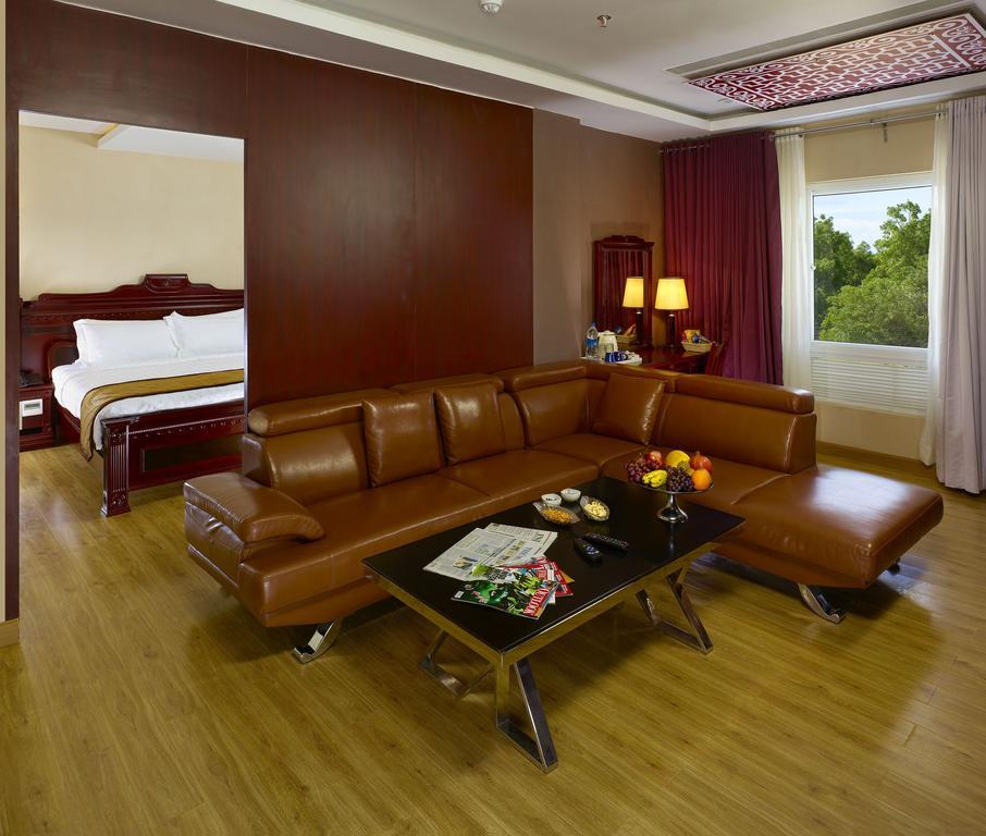 Hotel Palmyra Grand Suite - Tirunelveli Pokoj fotografie