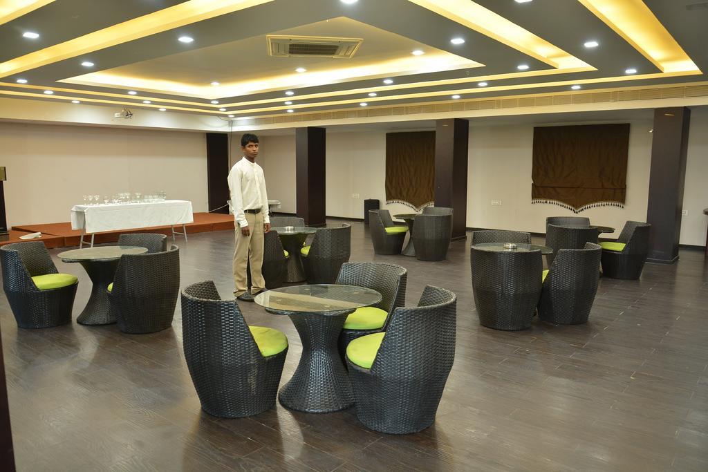 Hotel Palmyra Grand Suite - Tirunelveli Exteriér fotografie